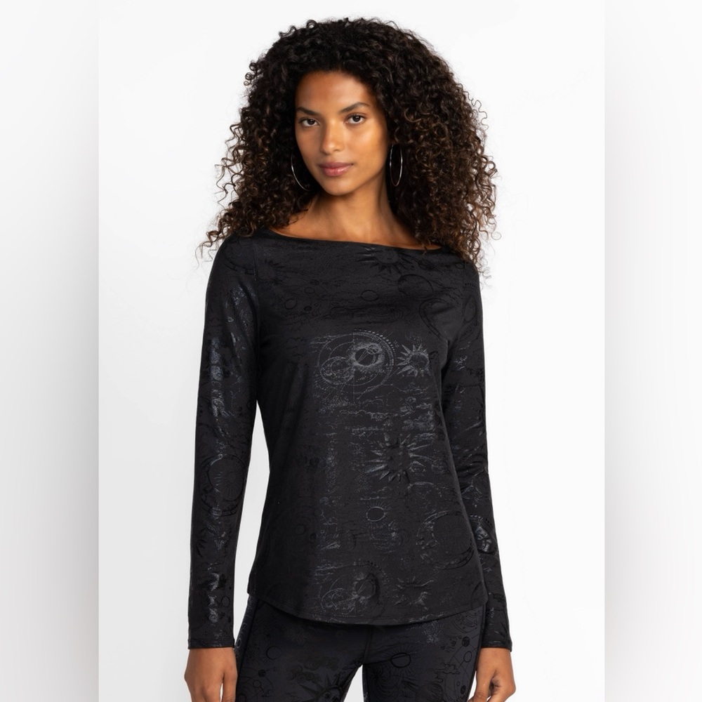 JOHNNY WAS BEE ACTIVE BOAT NECK PULLOVER TOP